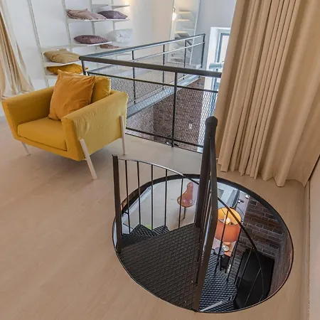 Stylish Industrial Loft Near Belem By Innkeeper Apartment