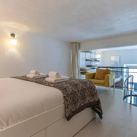 Stylish Industrial Loft near Belém by Innkeeper Apartamento *